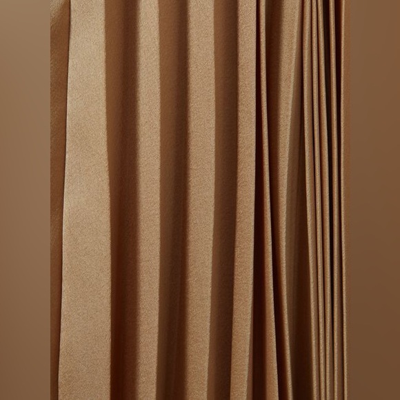 ANTHROPOLOGIE WILLCOCKS
ACLER PLEATED ASYMMETRIC MIDI DRESS - Picture 5 of 16